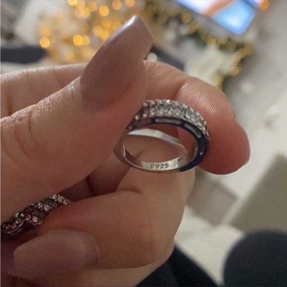 NWT LUXURY 925 sterling silver diamond engagement Ring - Picture 8 of 9